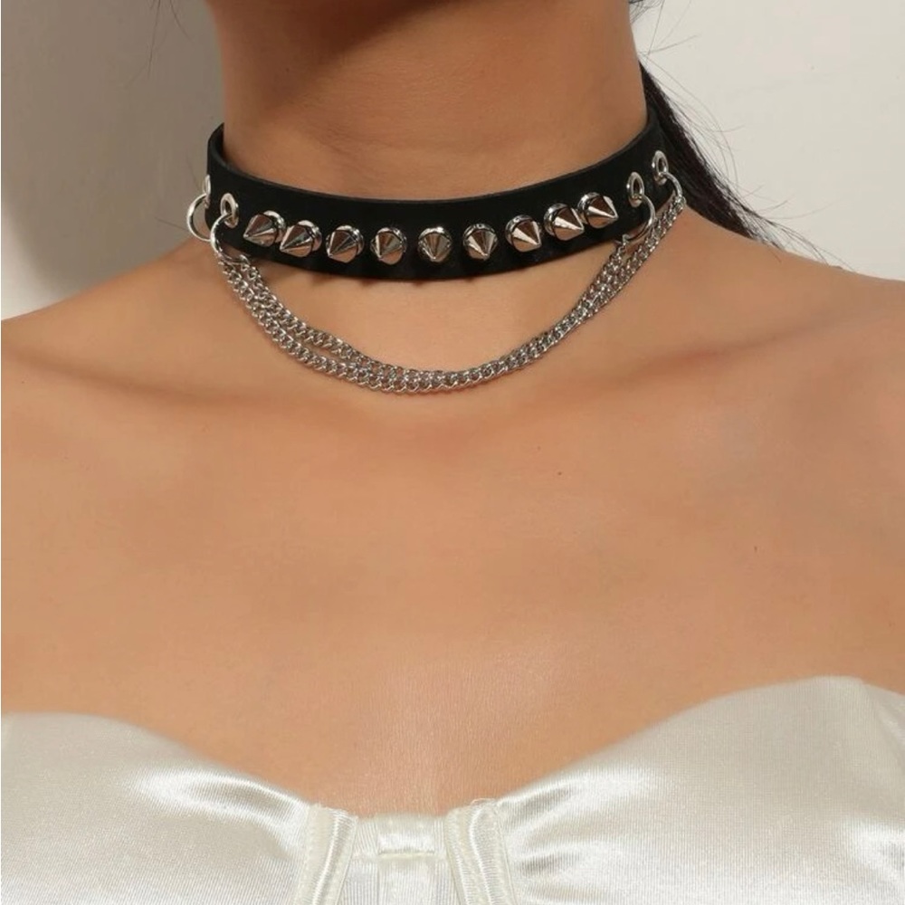 studded choker